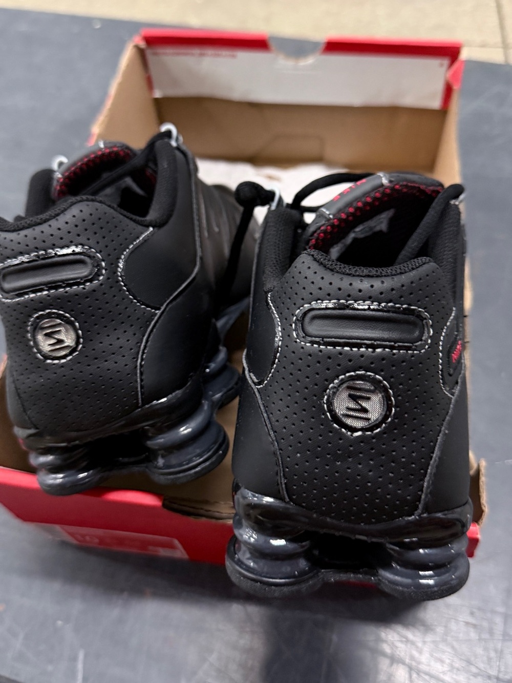 Nike Black Sneakers with Red Swoosh - Picture 3 of 6